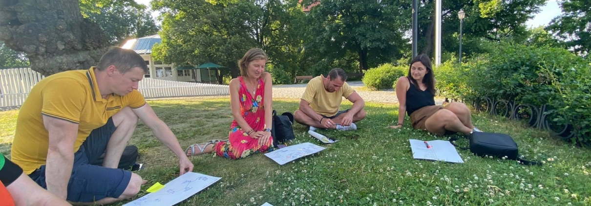 Inglise keele kursuse viimane tund õues